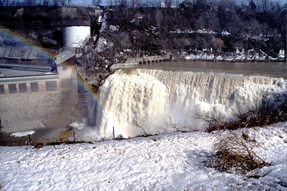 roc-lower2.jpg (64367 bytes)