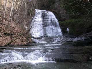 #1 waterfall at the mouth of hte Lick Brook gully